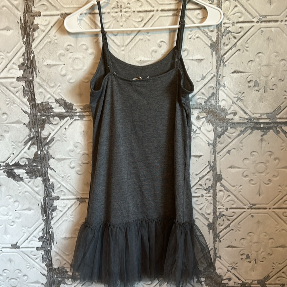 Gray tunic tank with Tulle Hem - Picture 4 of 4